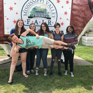 Meet your Posher, Kat