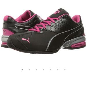 Puma women's running shoes with SOFTFOAM.