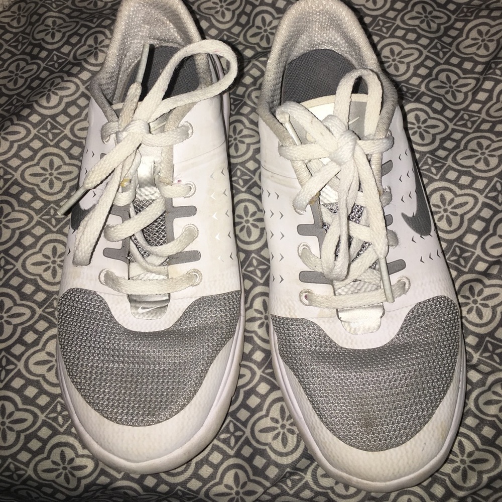 Nike girls shoes