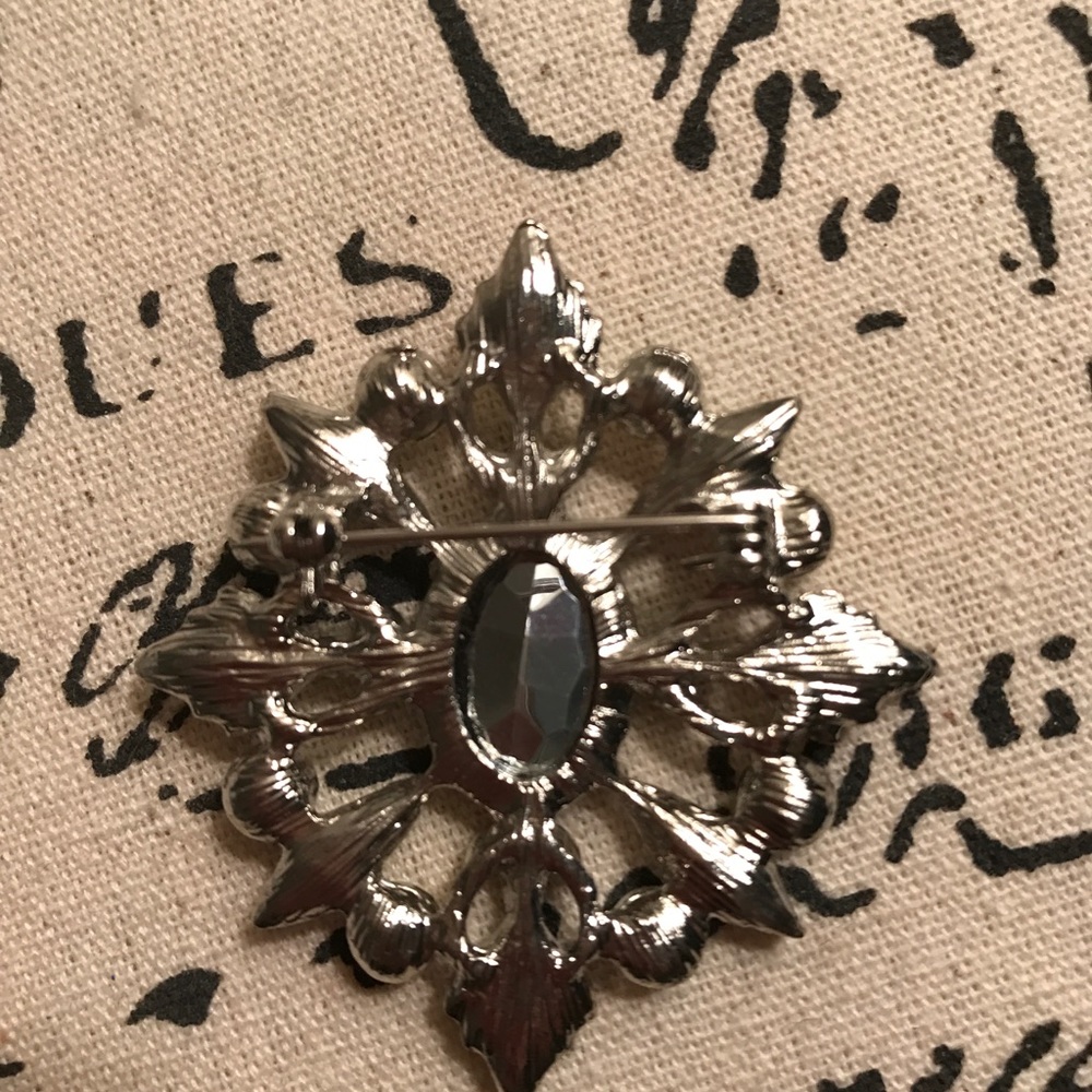 Crystal brooch - Picture 2 of 2