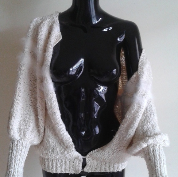 Sweater - Picture 3 of 8