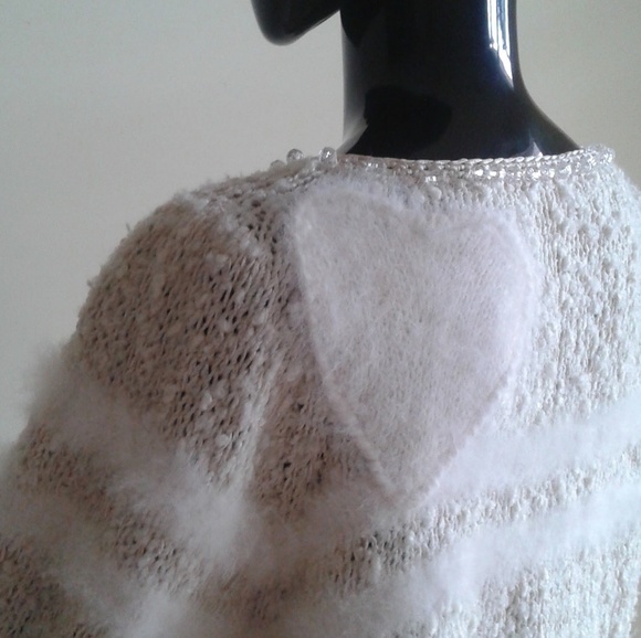 Sweater - Picture 6 of 8