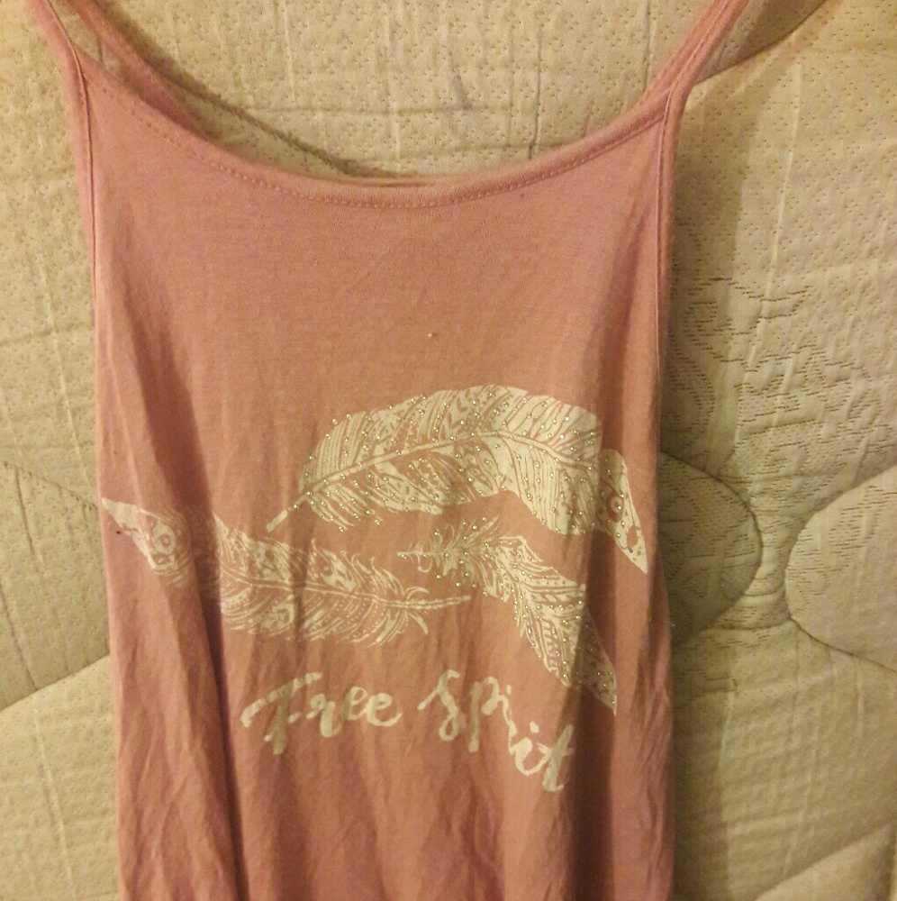 Pink tank outlined with white. - Picture 5 of 6
