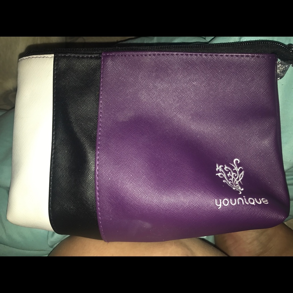 Younique Collections MakeUp Bag