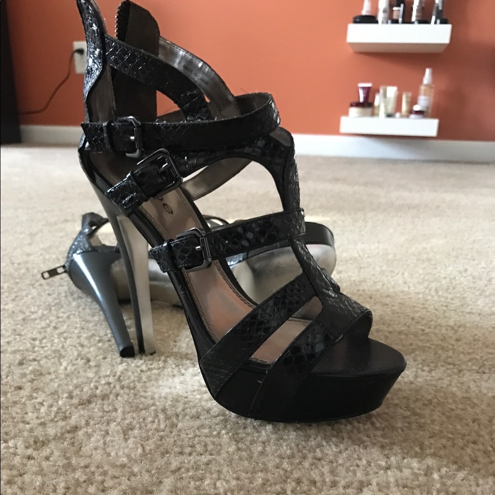 Bebe Elyse heels