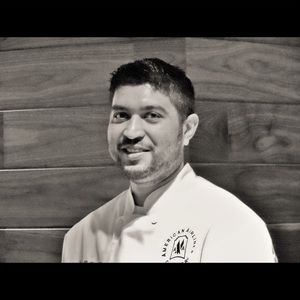 Meet your Posher, Syed