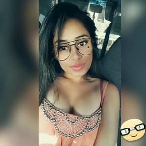Meet your Posher, Johana