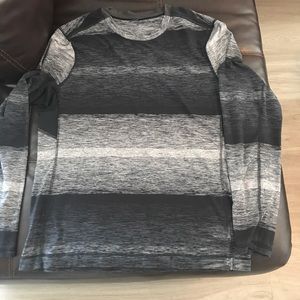 Lululemon men's long sleeve t shirt