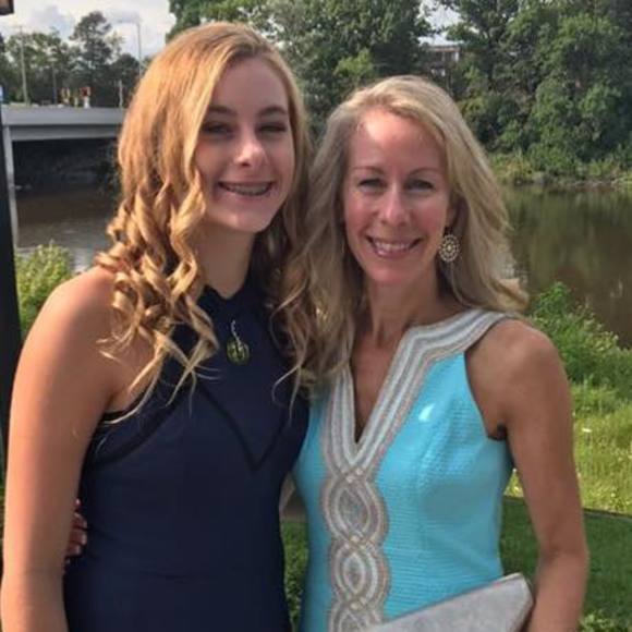 Meet your Posher, Polly - Picture 1 of 1