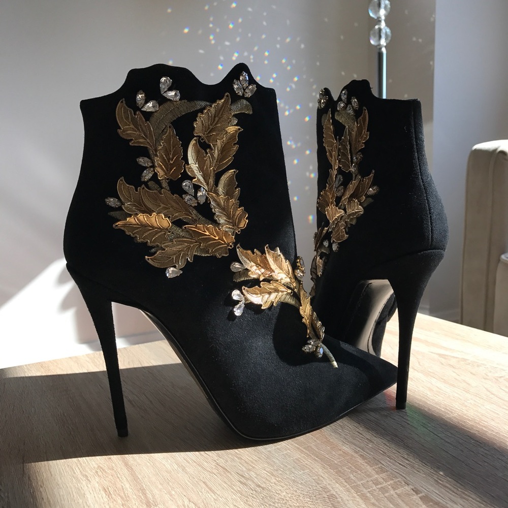 Giuseppe Zanotti "Yvette" Embellished Ankle Boots