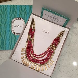 Stella&Dot Statement Necklace