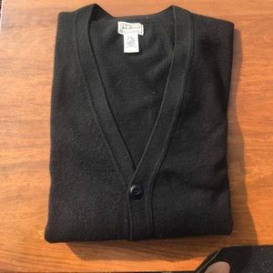 L.L. Bean Black cashmere men's cardigan