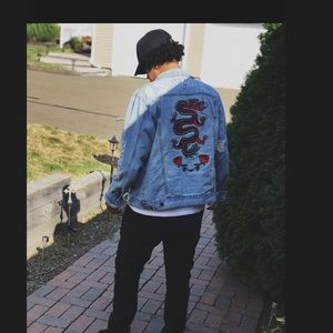 Meet your Posher, Eli