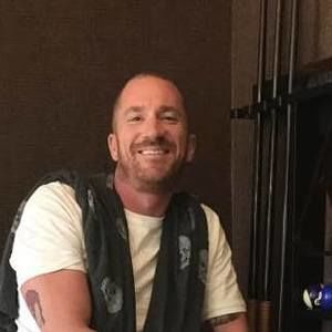 Meet your Posher, Beau