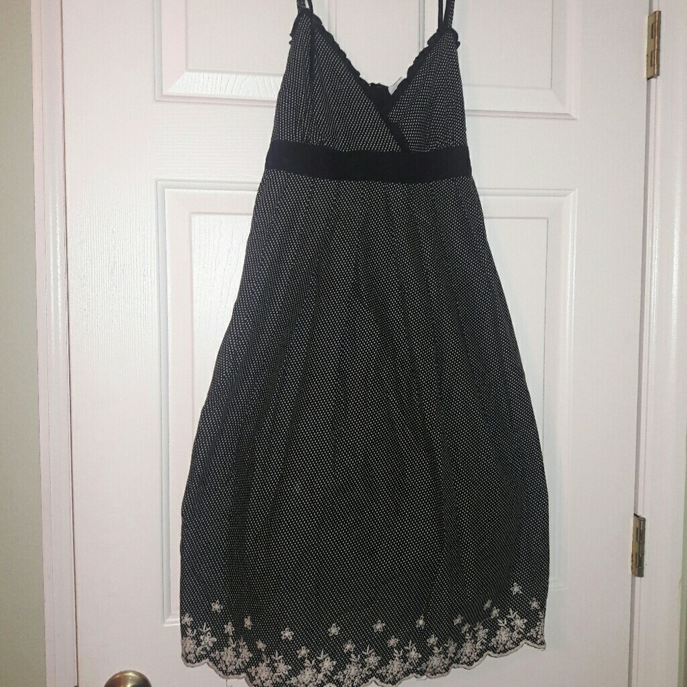 Black and white polka dot summer dress