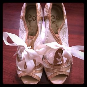 Seychelles Wedge Lace-up Sandal