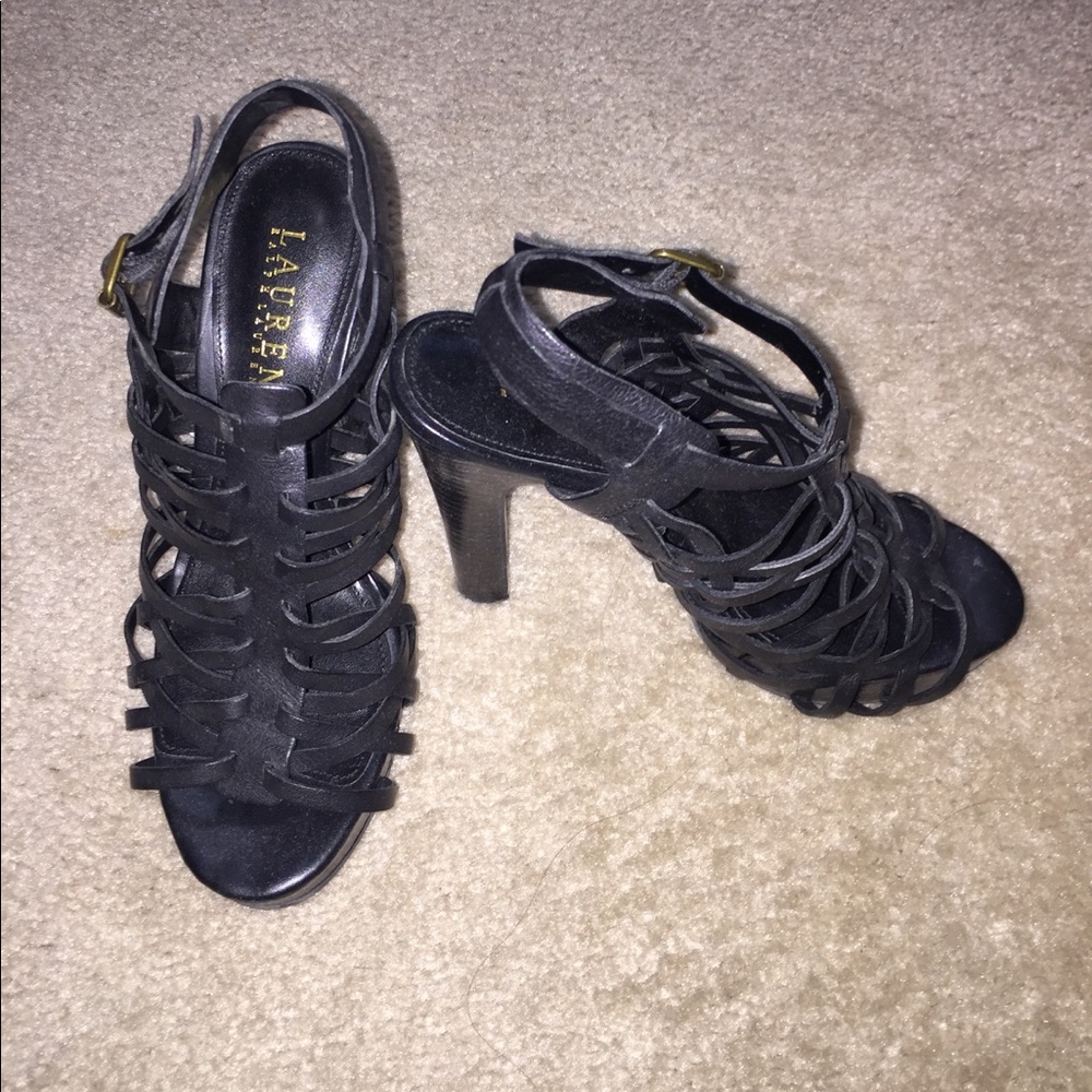 RL pumps black leather size 6