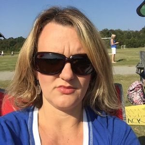 Meet your Posher, Jackie