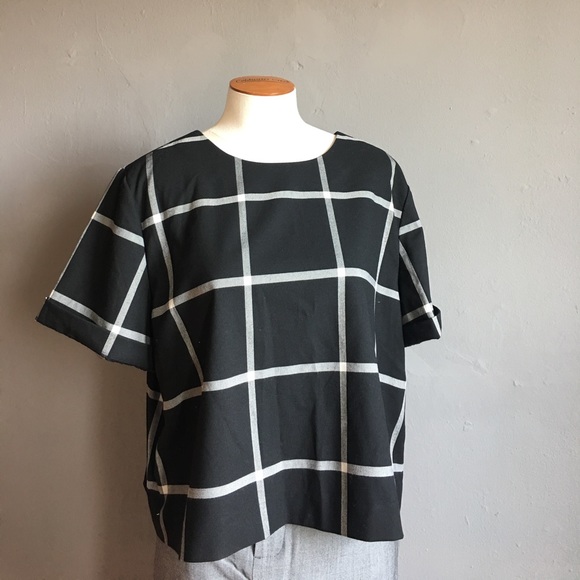 Banana Republic Check top in XL - Picture 1 of 8