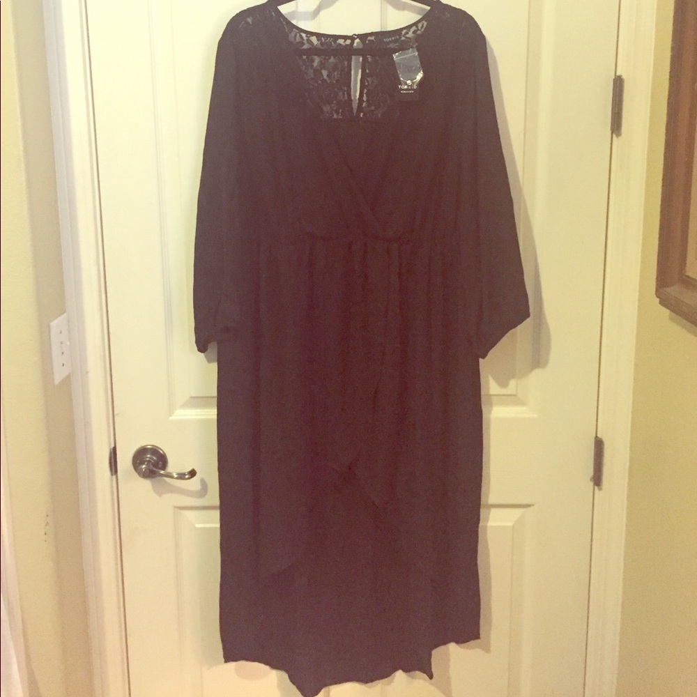 Torrid High low dress black 3/4 sleeves