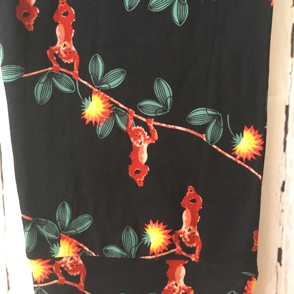 🐒LuLaRoe Monkey OS Leggings 🐒 - Picture 2 of 3