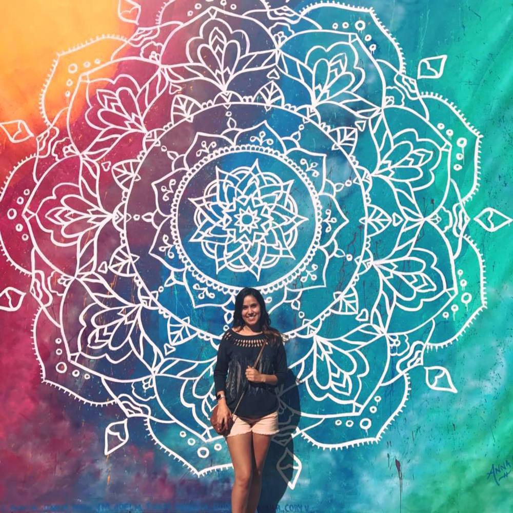 Meet your Posher, Violet