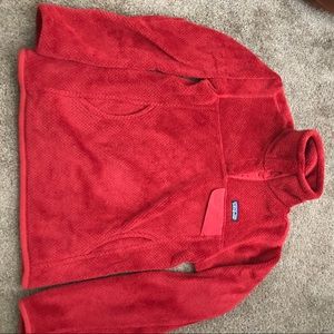 Red Patagonia pullover. SIZE small