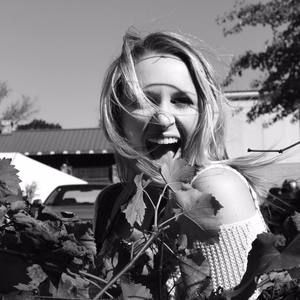 Meet your Posher, Erika