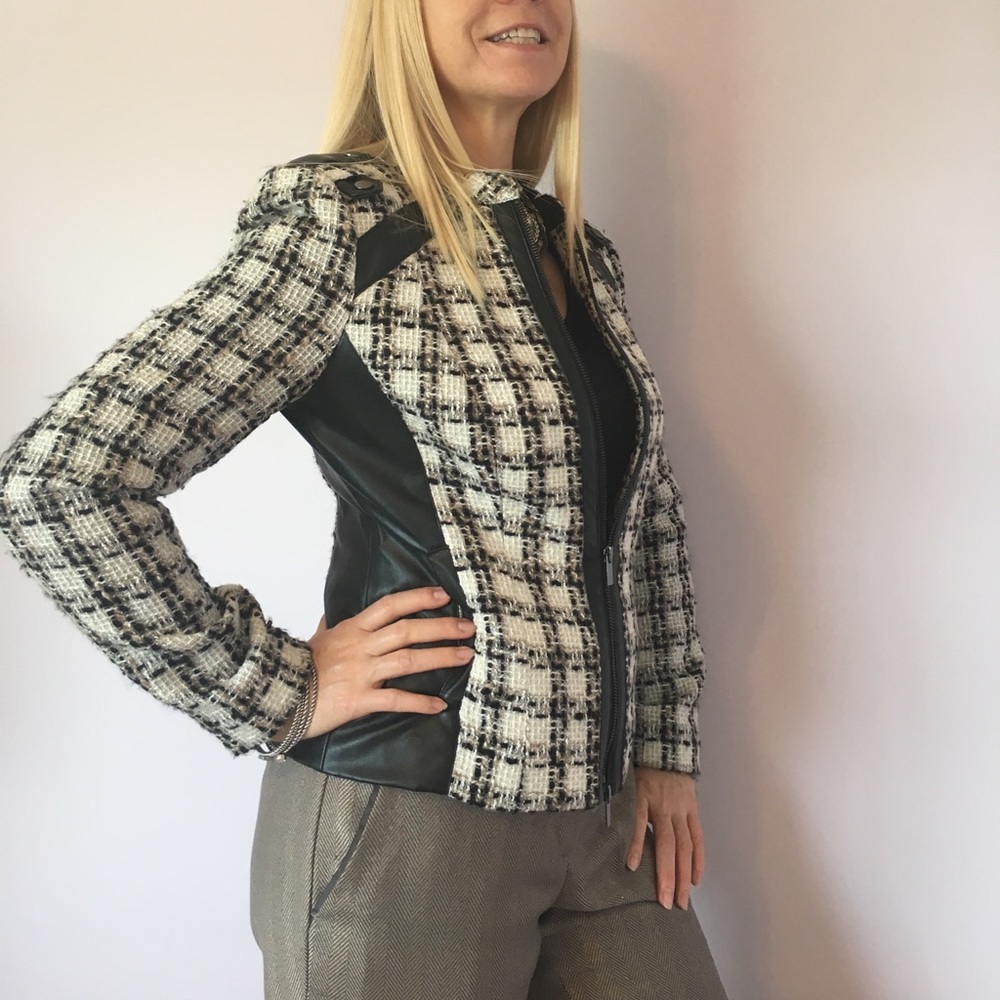 Cache blazer with faux leather detailing, size 6