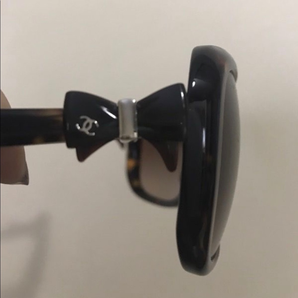 Chanel sunglasses AUTHENTIC