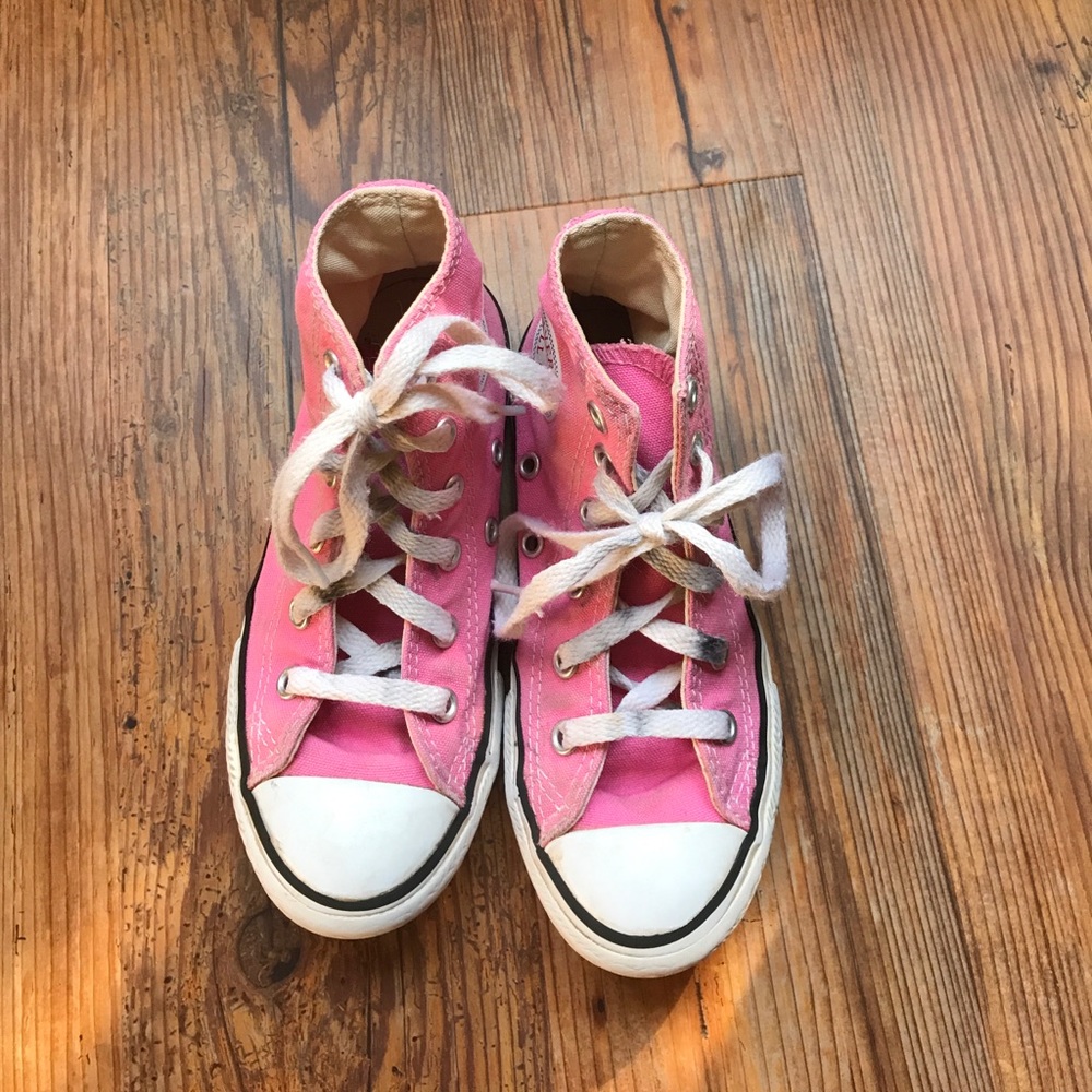 YOUTH PINK CONVERSE SZ 12