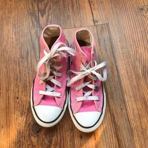 YOUTH PINK CONVERSE SZ 12