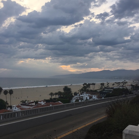 Meet your Posher, A - Picture 1 of 1