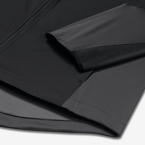 Nike Shield Black Anthracite Running Rain Jacket - Picture 5 of 7