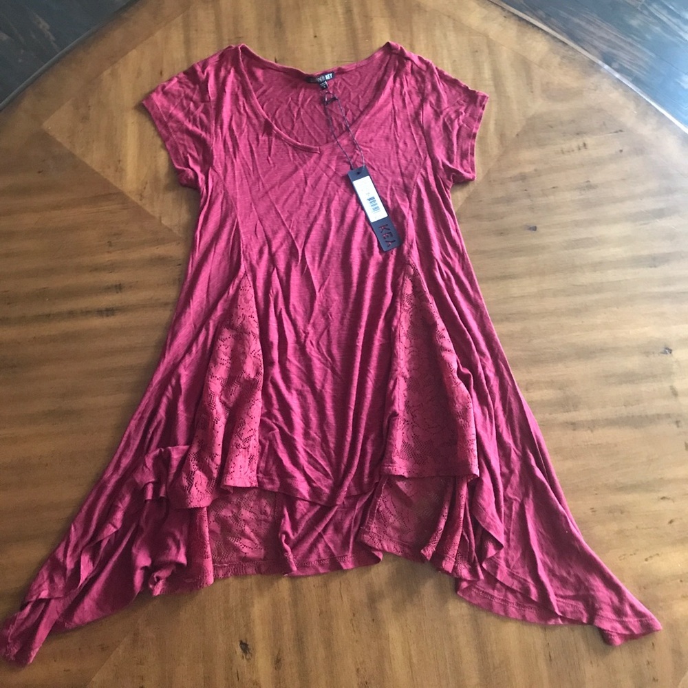 NWT!  Women's Copper Key Top