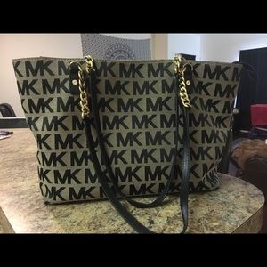 MK PURSE AND WALLET SET