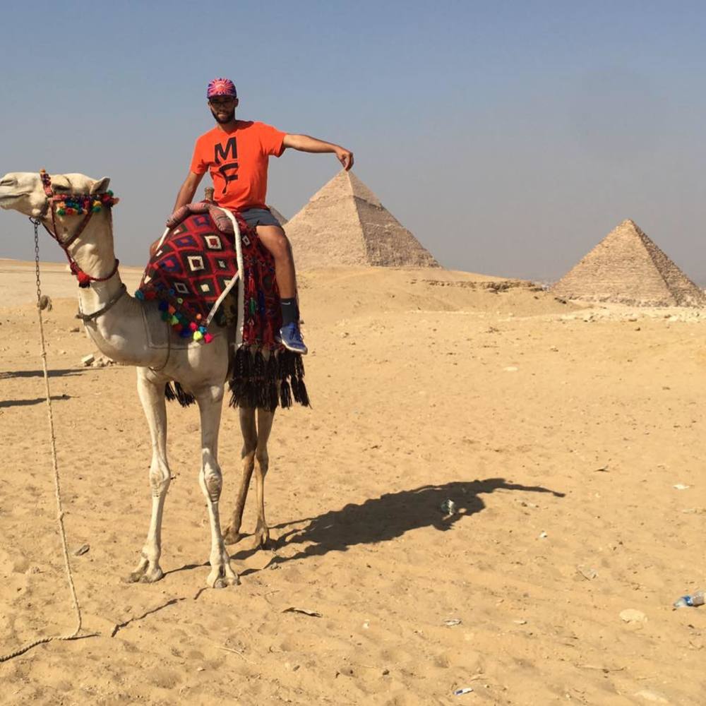 Meet your Posher, Abdallah