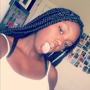 Meet your Posher, Tariah