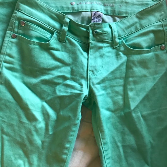 Almost new skinny jeans. European style - Picture 3 of 3