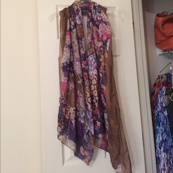 Scarf - Picture 2 of 3