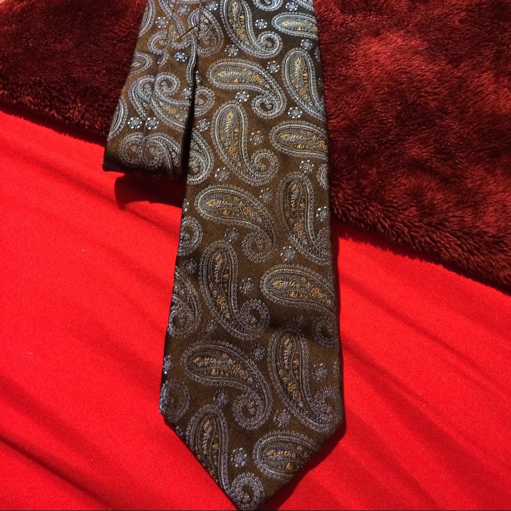 JOE JOSEPH ABBOUD TIE