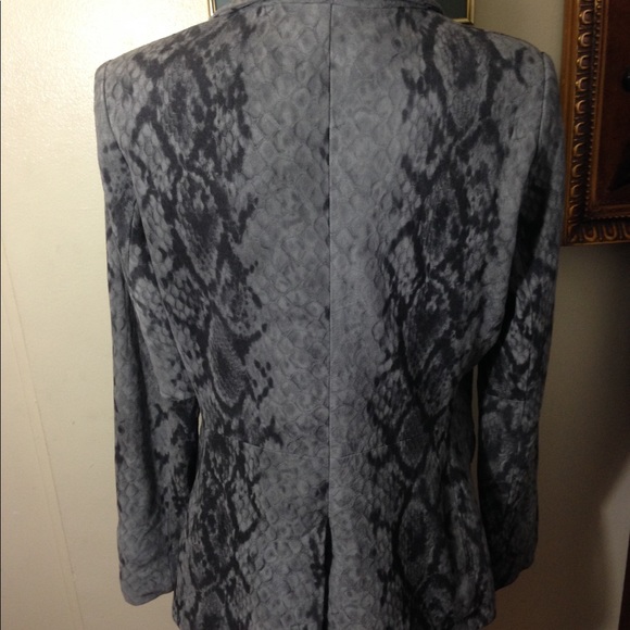 Neiman Marcus Exclusive Snake-Print Suede Blazer - Picture 5 of 7