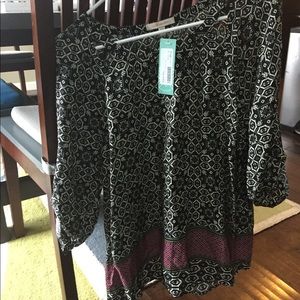 Skies are blue Weldon cut out detail top