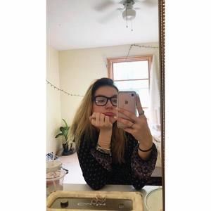 Meet your Posher, Abby