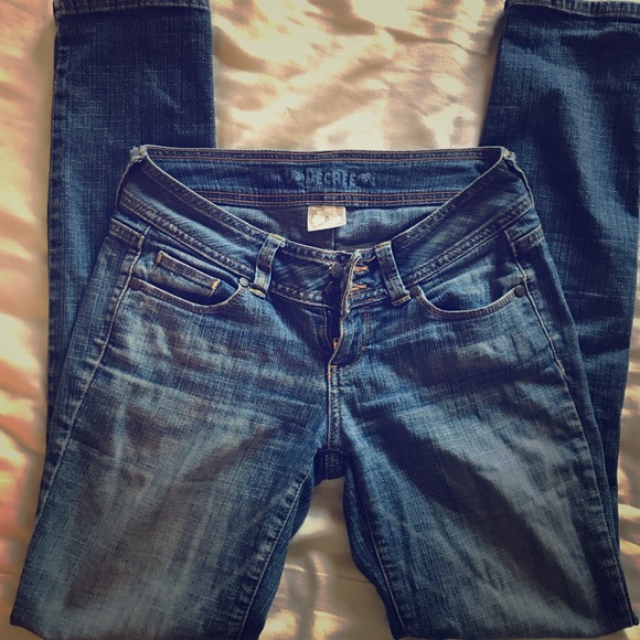 Decree skinny jeans. Almost new - Picture 1 of 2