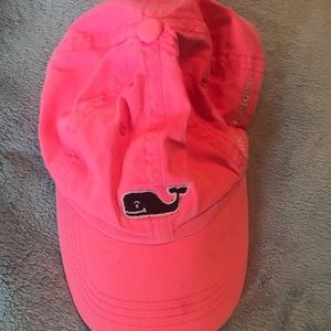 New vineyardvines hat WILL INCLUDEAFREESUPRISEITEM