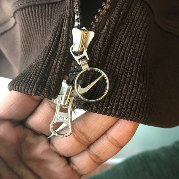 Nike Brown Zip sweater - Picture 7 of 7