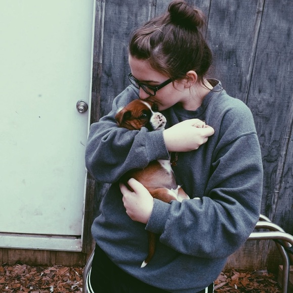 Meet your Posher, Elivia - Picture 3 of 4