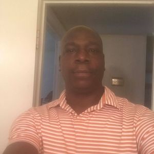 Meet your Posher, Levi