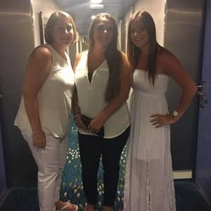 Meet your Posher, Angela